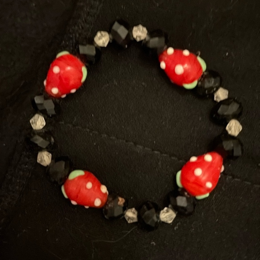 Czech glass Strawberry bracelet ;stretch/new
